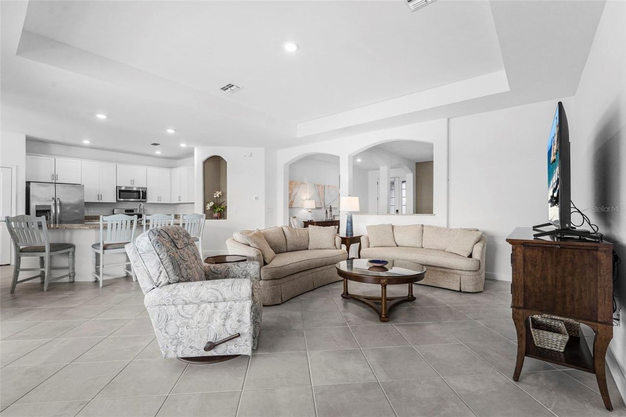 15351 Serene Shores Loop, Lakewood Ranch, FL 34211 Photo