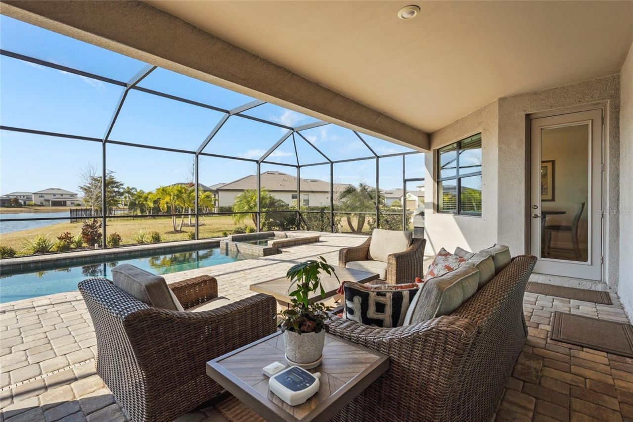 15351 Serene Shores Loop, Lakewood Ranch, FL 34211 Photo