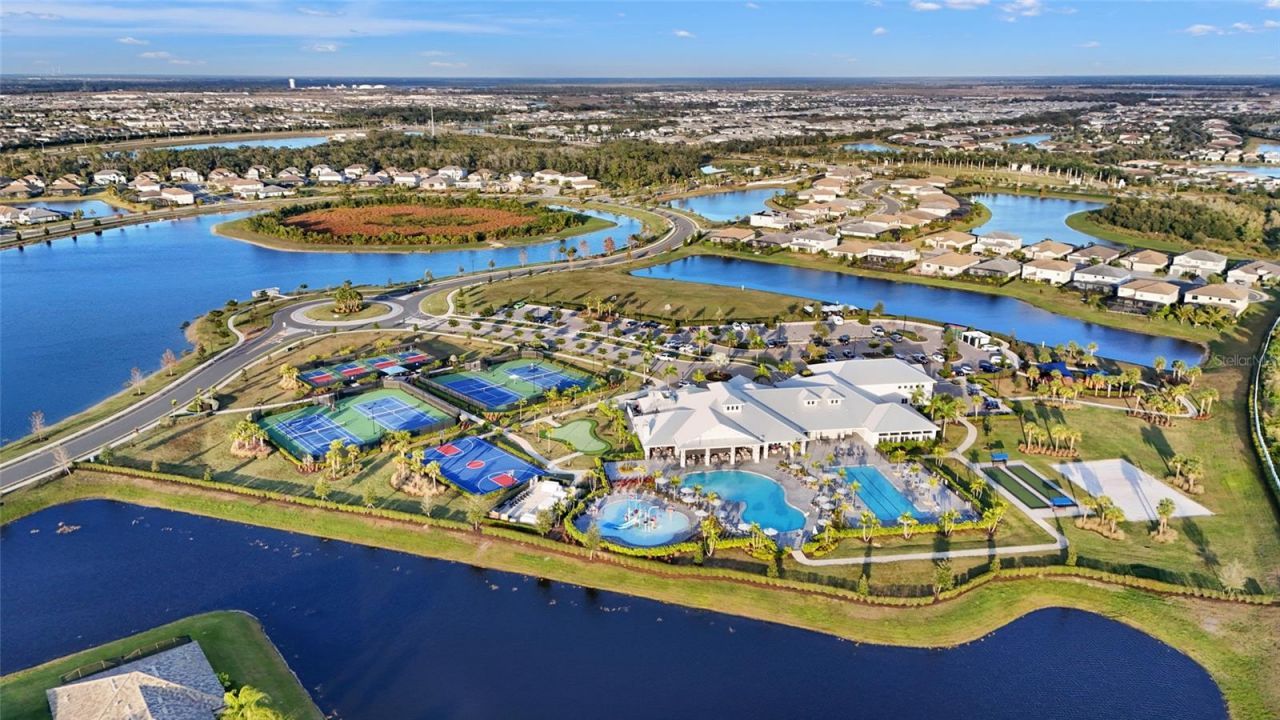 15351 Serene Shores Loop, Lakewood Ranch, FL 34211 Photo