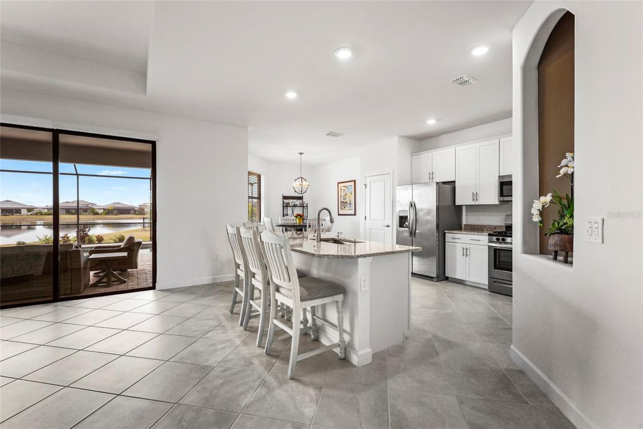 15351 Serene Shores Loop, Lakewood Ranch, FL 34211 Photo