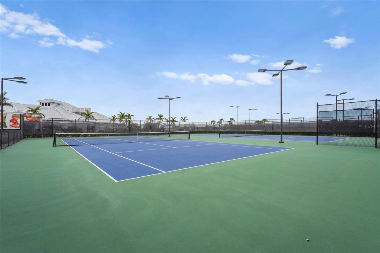 15351 Serene Shores Loop, Lakewood Ranch, FL 34211 Photo