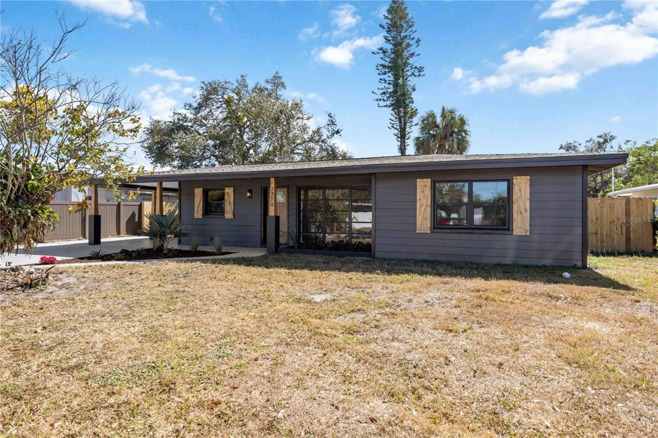 2770 Wood Street, Sarasota, FL 34237 Photo