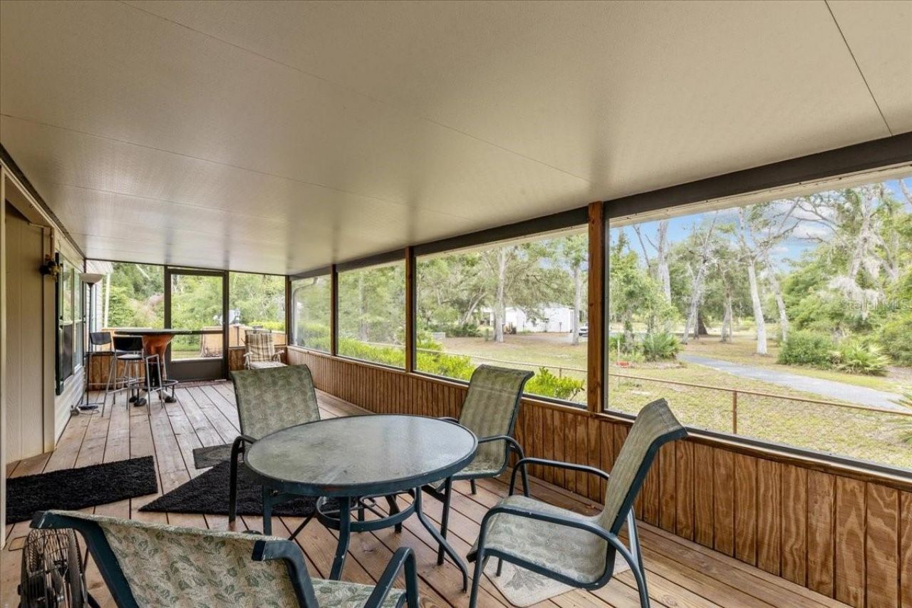 303/305 NE 290th Avenue, Old Town, FL 32680 Photo