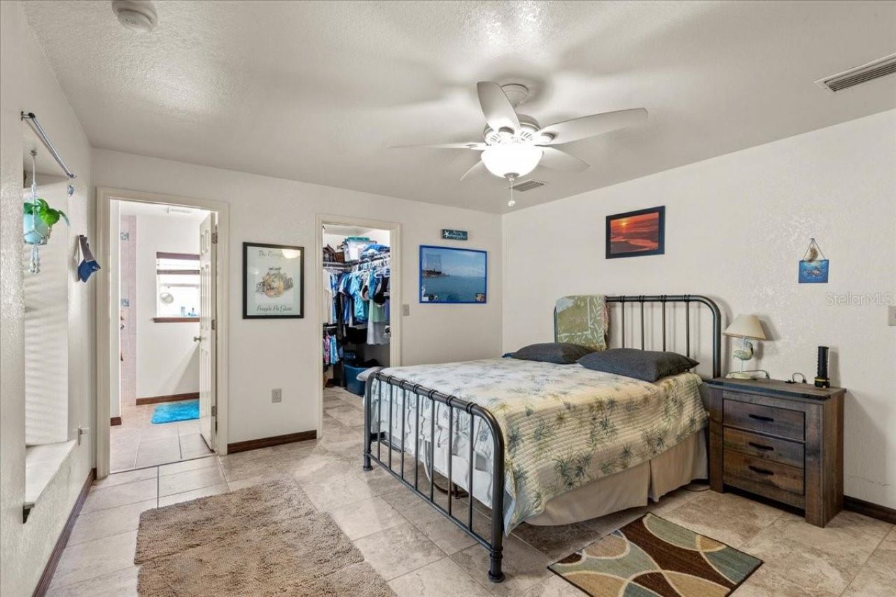 303/305 NE 290th Avenue, Old Town, FL 32680 Photo