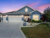 1017 Wilder Path Primary Photo