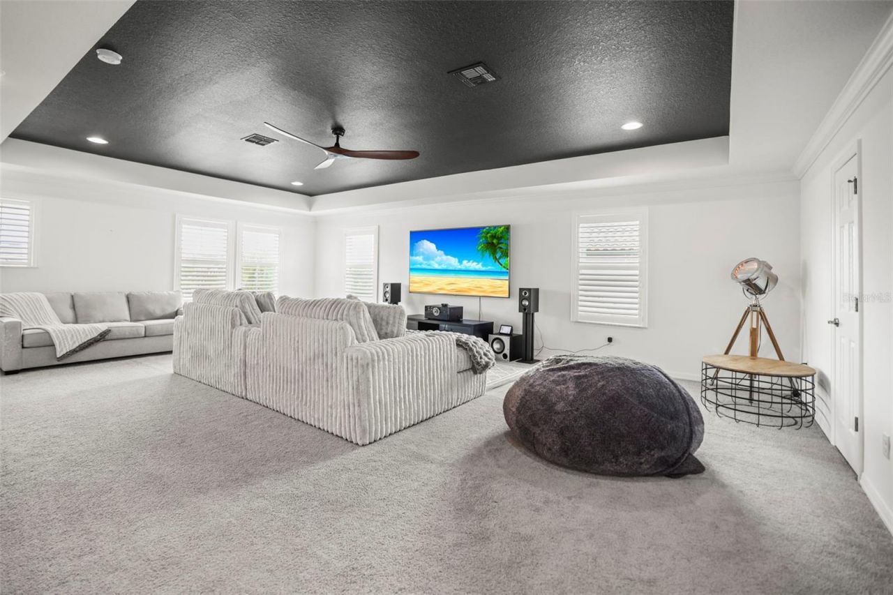 33260 Kateland Drive, Wesley Chapel, FL 33545 Photo