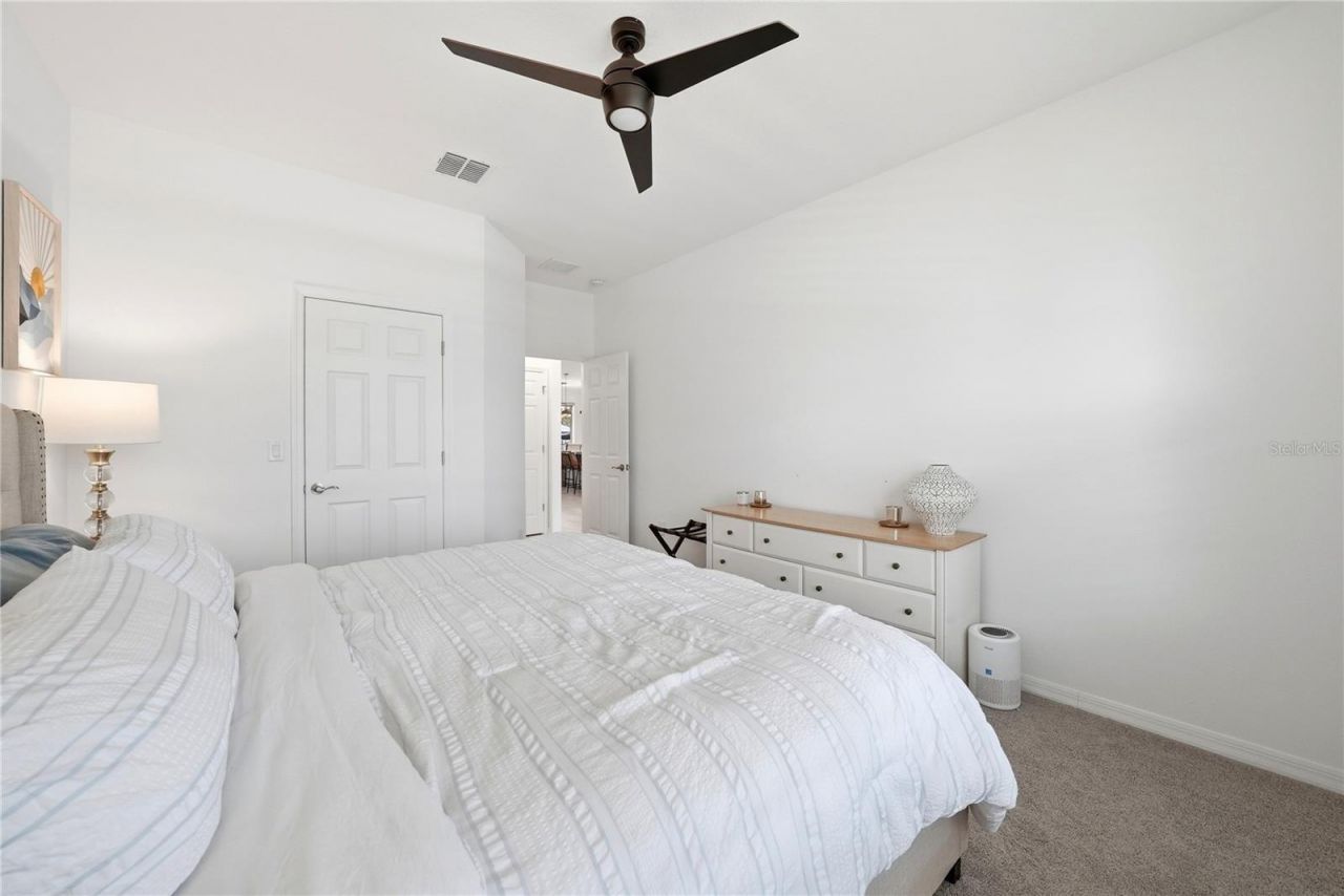 33260 Kateland Drive, Wesley Chapel, FL 33545 Photo