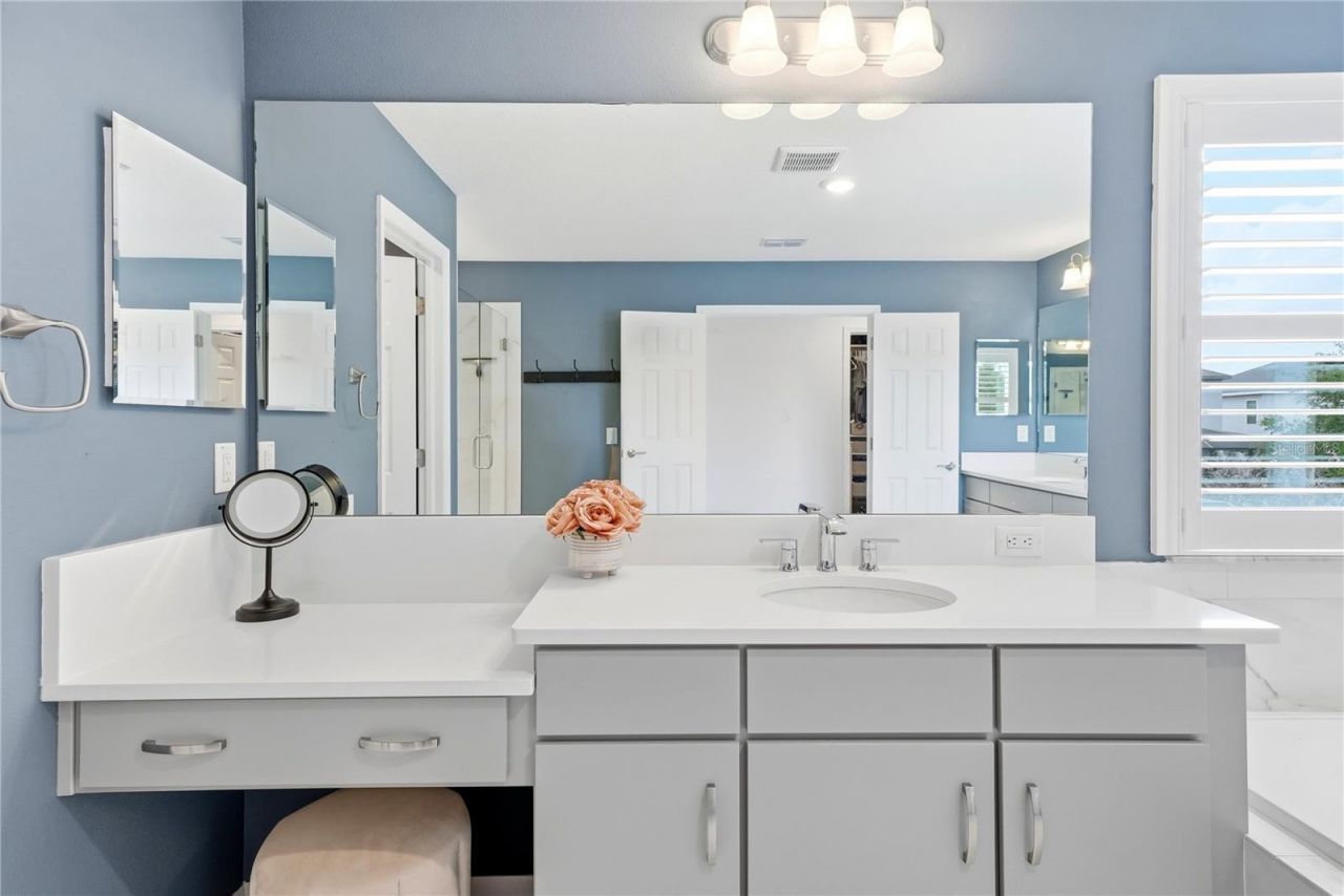 33260 Kateland Drive, Wesley Chapel, FL 33545 Photo