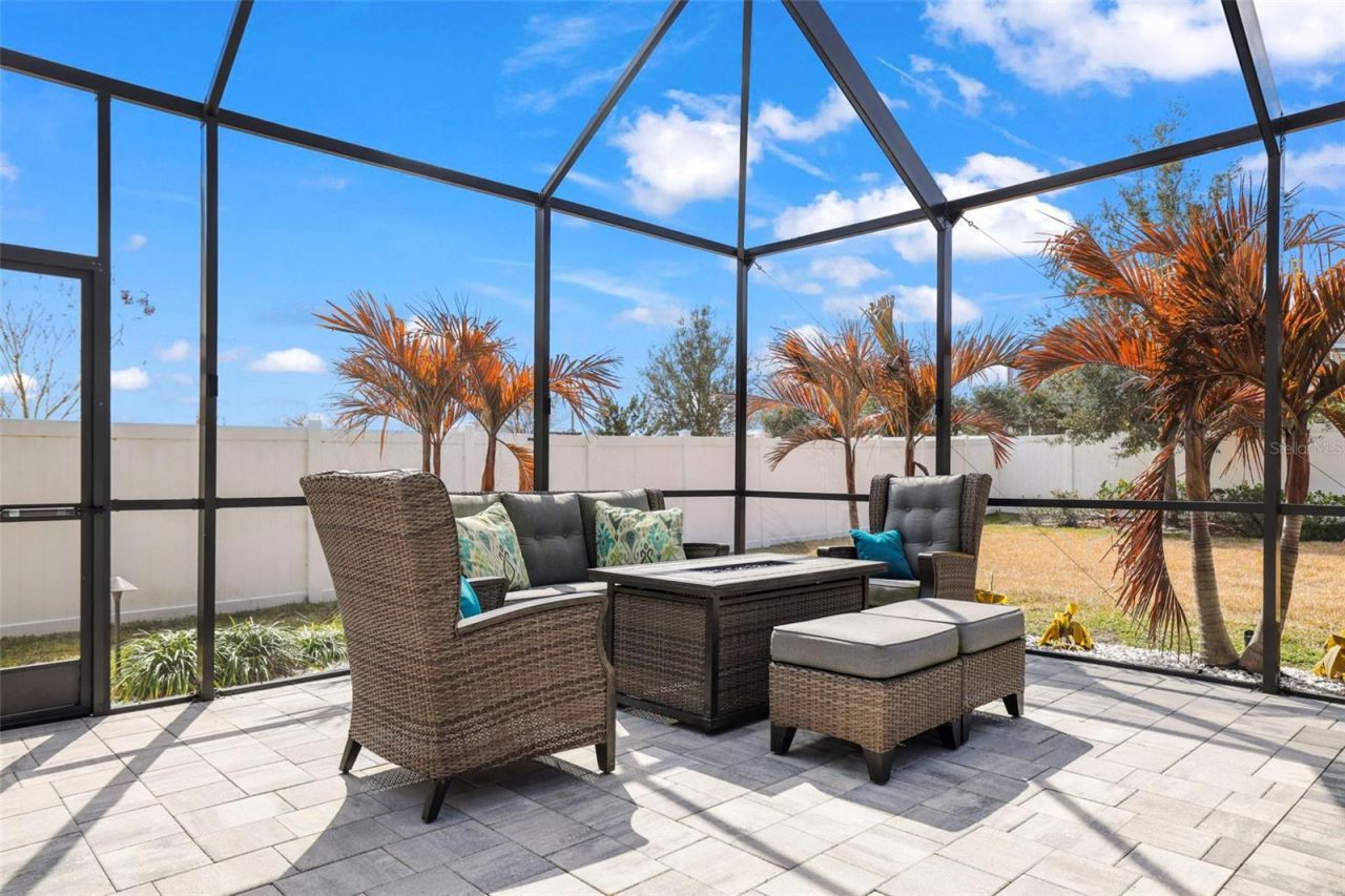 33260 Kateland Drive, Wesley Chapel, FL 33545 Photo