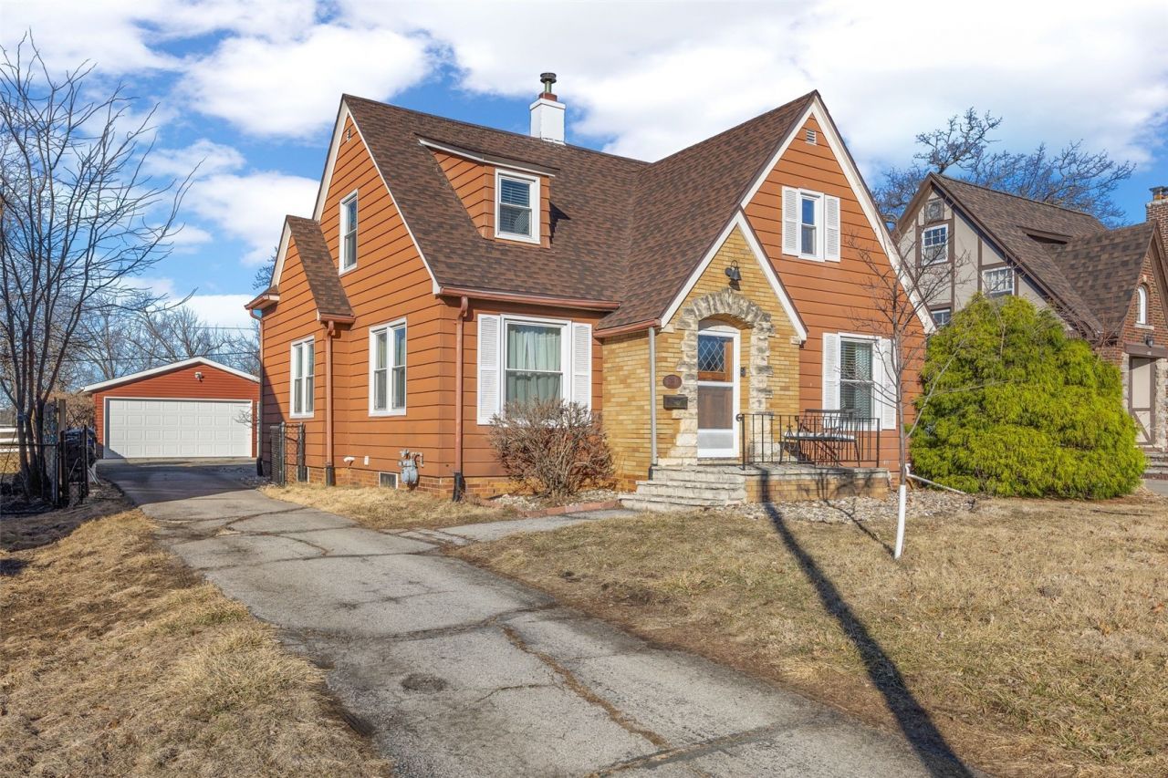 931 20th Street Se, Cedar Rapids, IA 52403 Main Photo