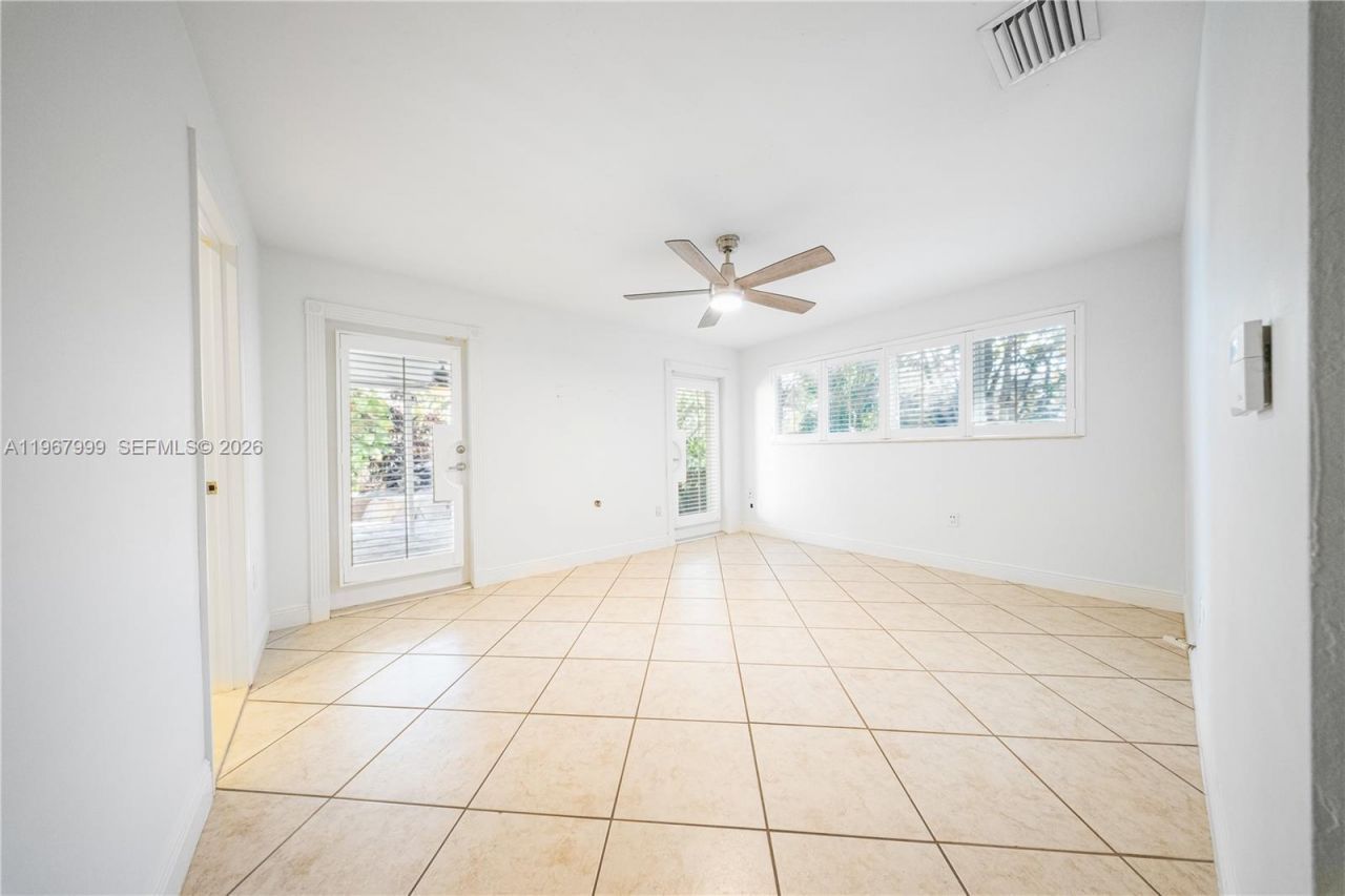 10485 SW 109th St, Miami, FL 33176 Photo