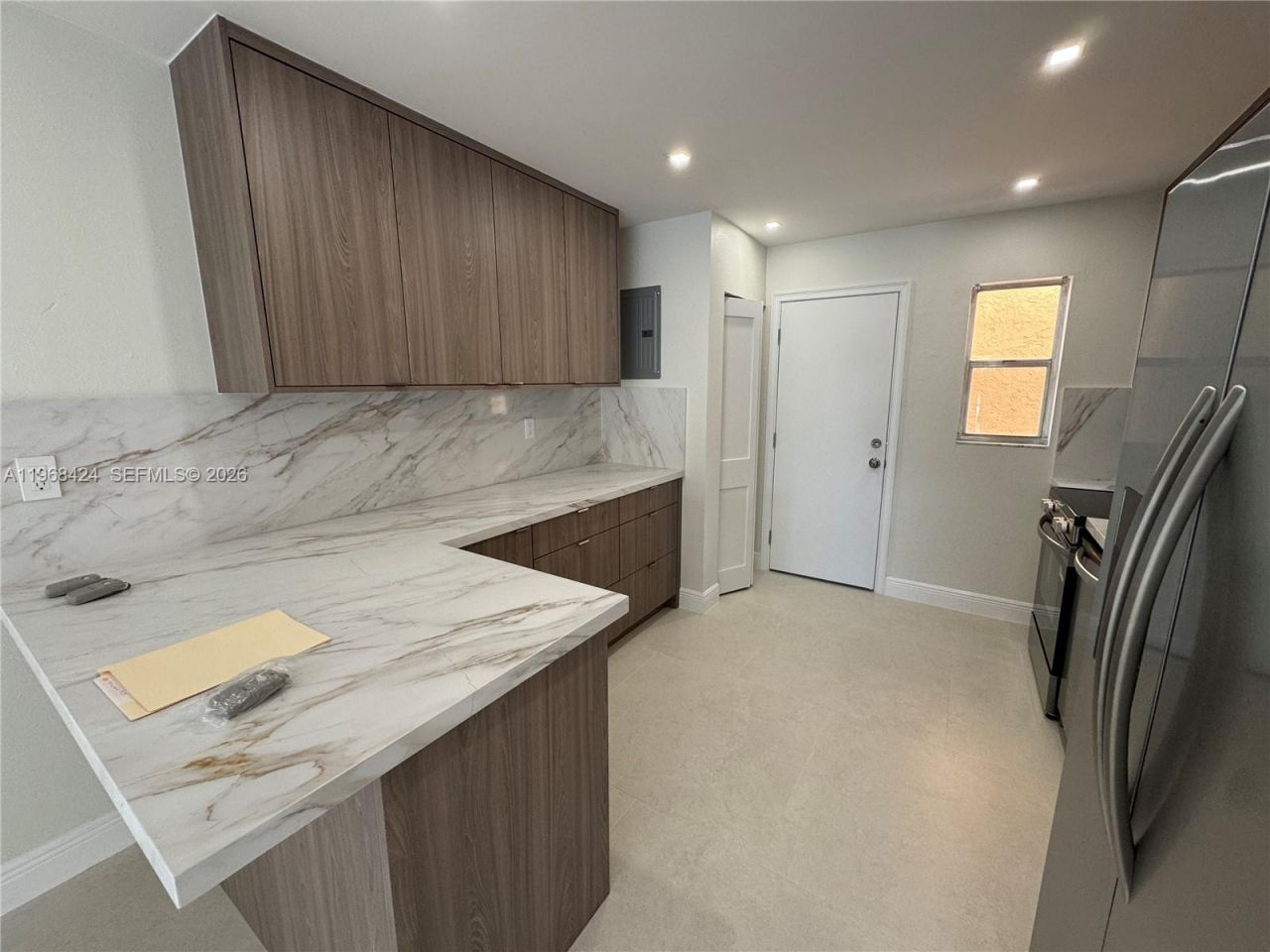 1900 W 54th St , Unit 219, Hialeah, FL 33012 Photo