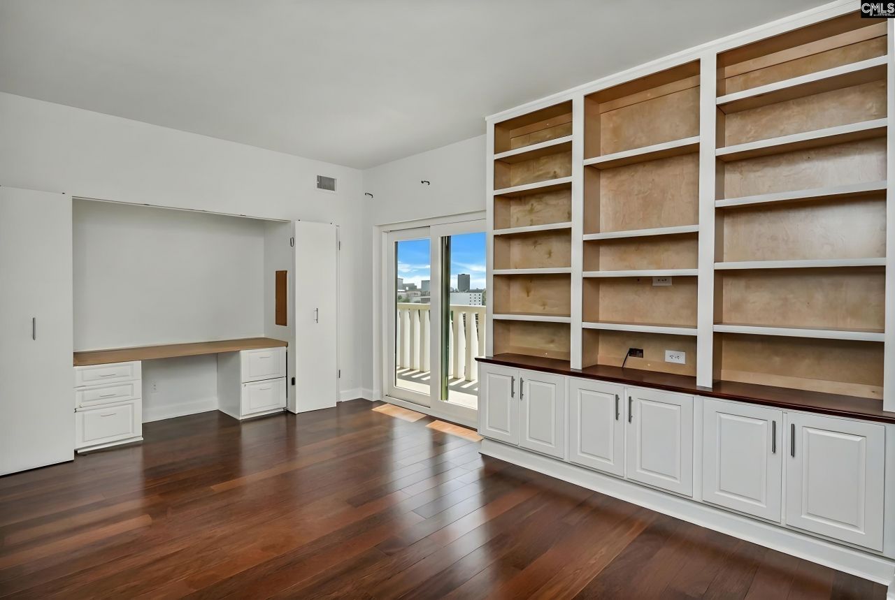 1829 Senate Street  Photo 15