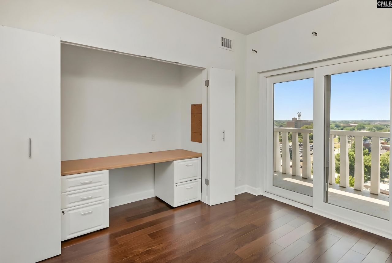 1829 Senate Street  Photo 16