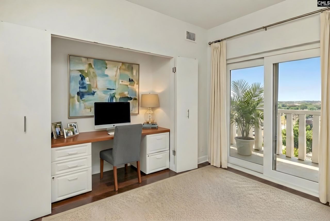 1829 Senate Street  Photo 17