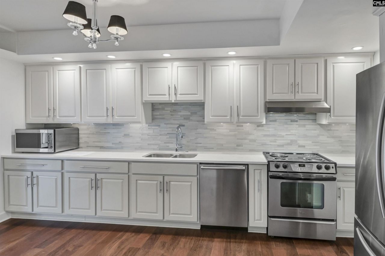 1829 Senate Street  Photo 23