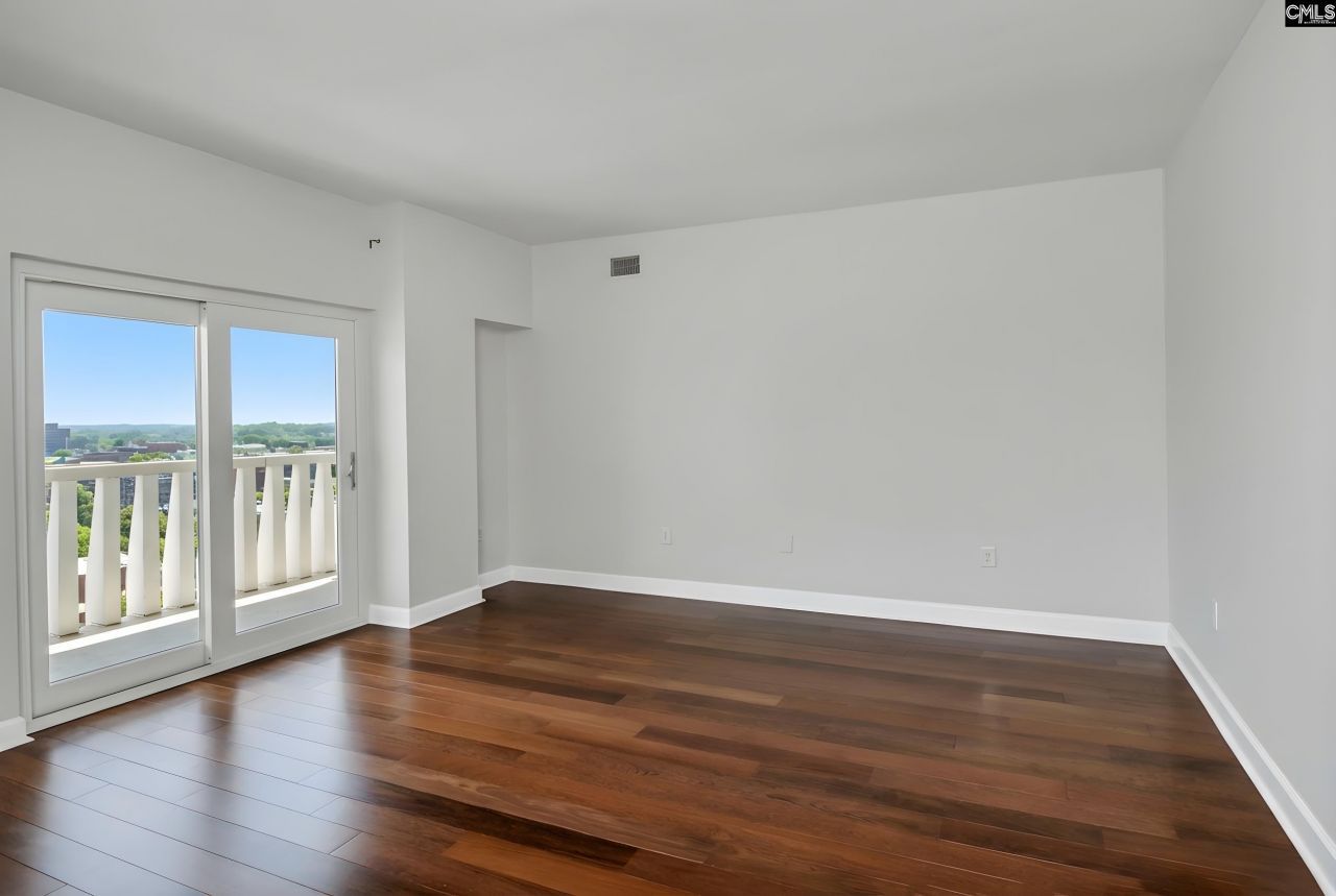 1829 Senate Street  Photo 25