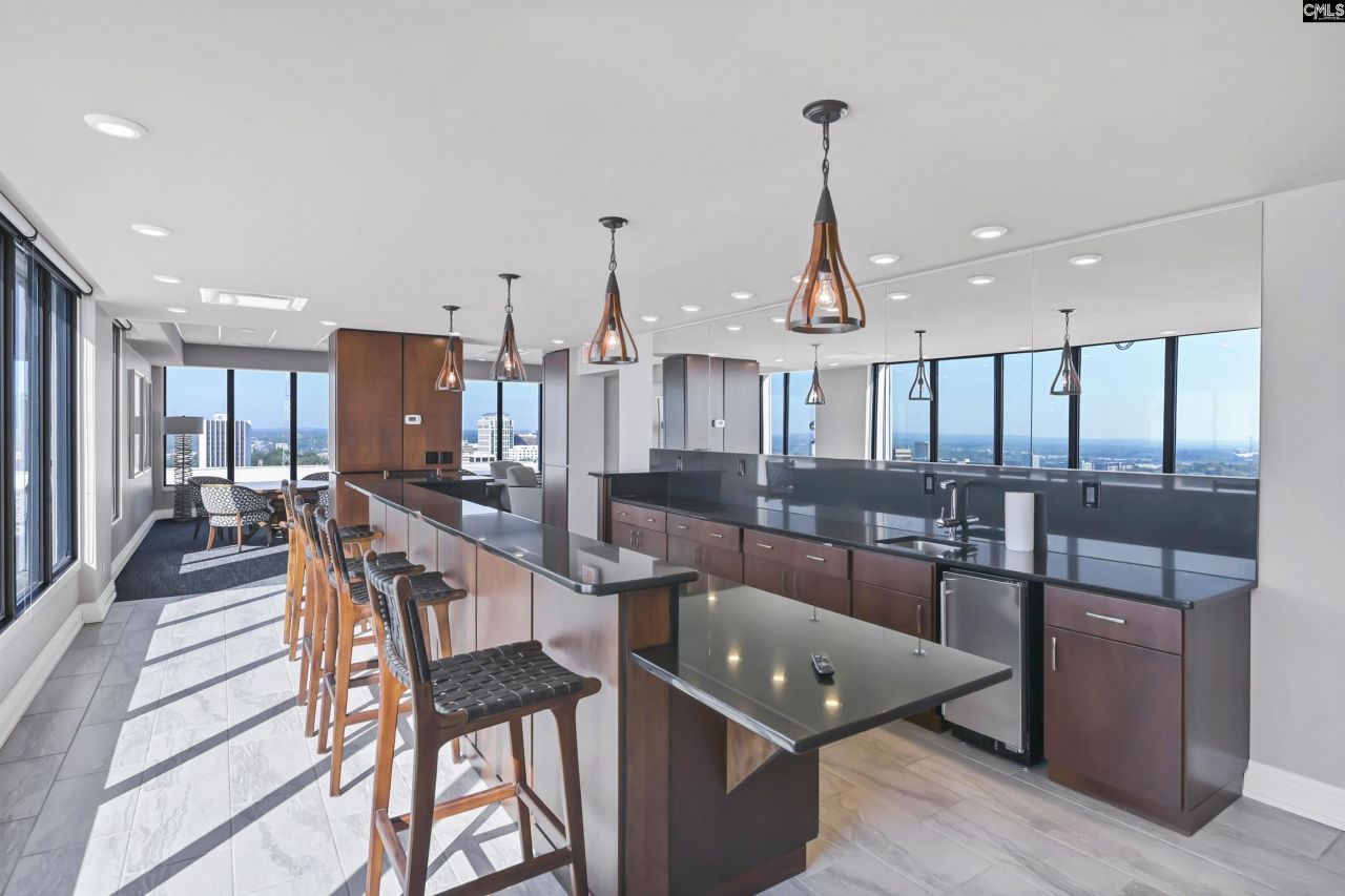 1829 Senate Street  Photo 48