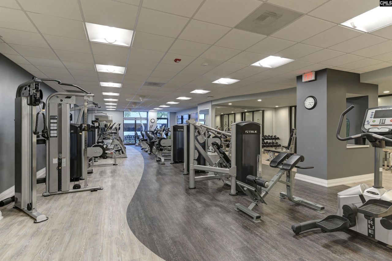 1829 Senate Street  Photo 51