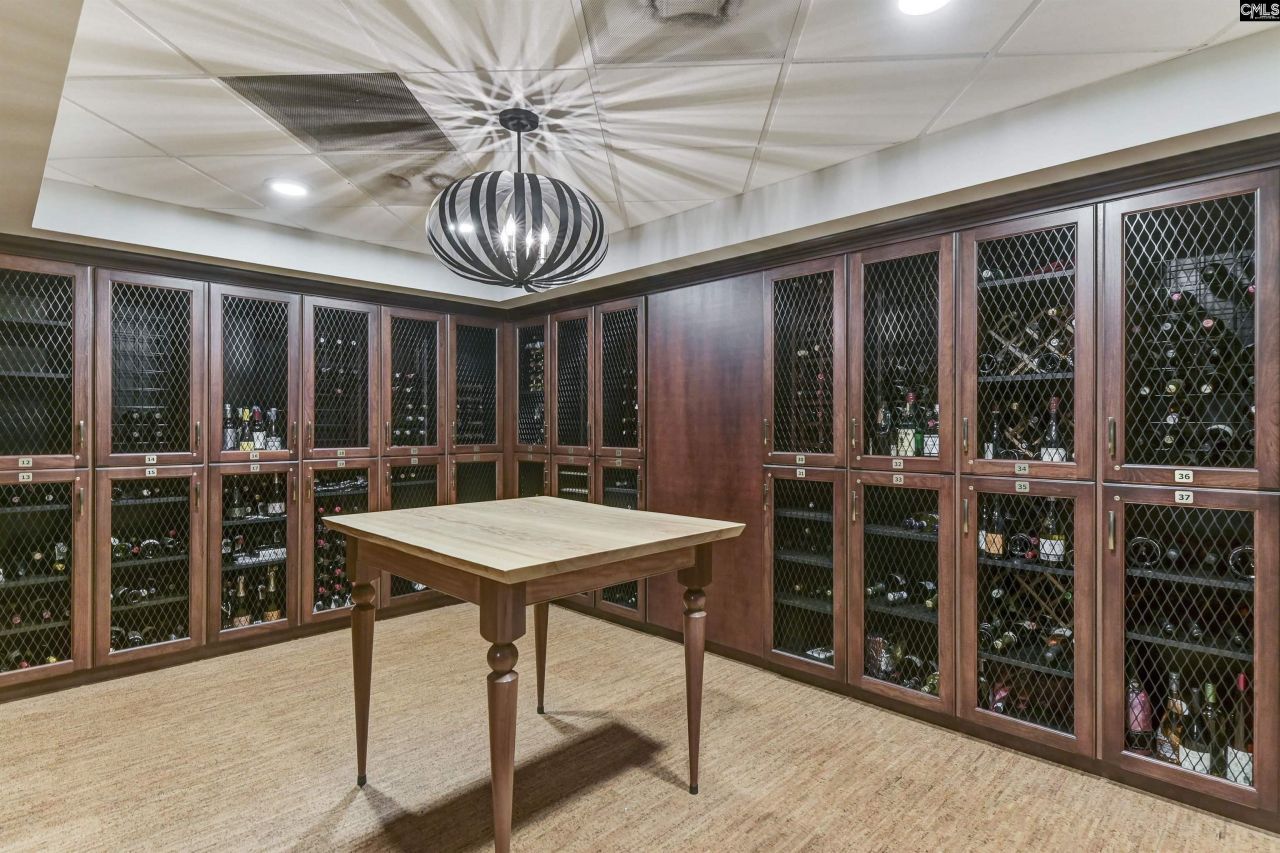 1829 Senate Street  Photo 54