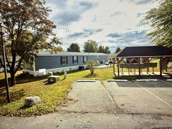 808 TROPHY WAY, BEAR, DE 19701