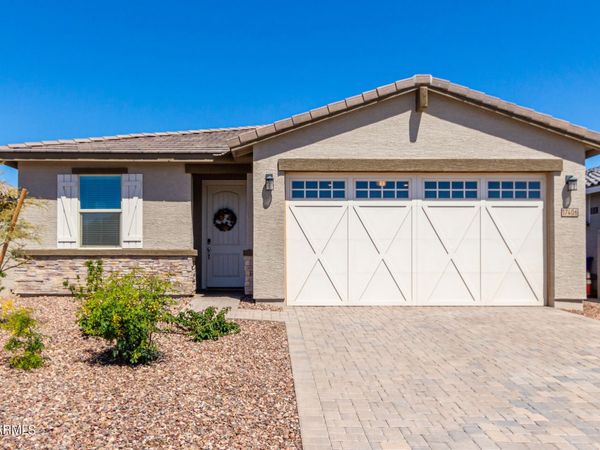 17406 W RED FOX Road, Surprise, AZ 85387