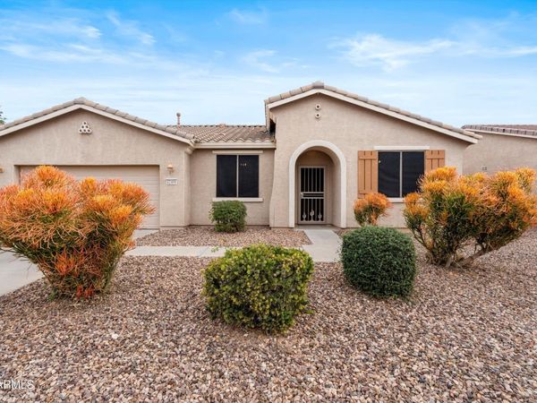 42406 W FALLING STAR Drive, Maricopa, AZ 85138