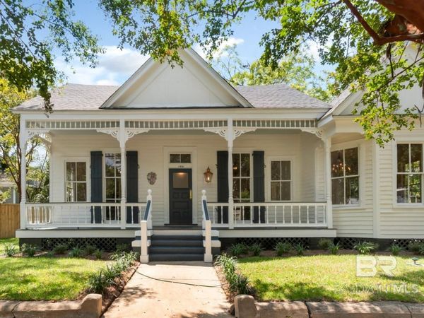 150 S Dearborn Street, Mobile, AL 36602