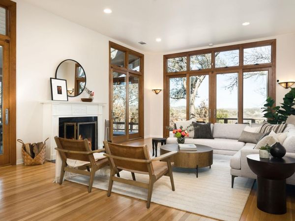 902 Bluebonnet LN, Austin, TX 78704