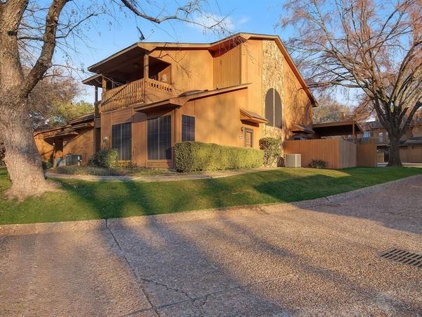 3450 Stonebrook Place, Shreveport, LA 71105