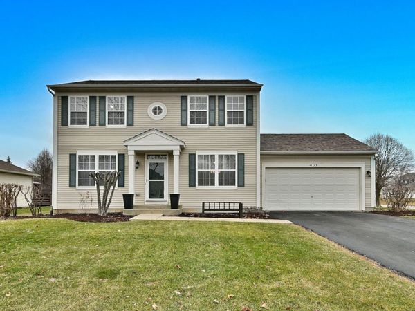 410 Manchester Road, Oswego, IL 60543