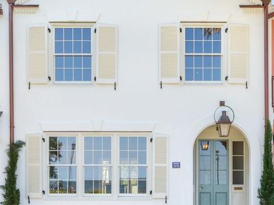 55 Concord Street, Charleston, SC 29401