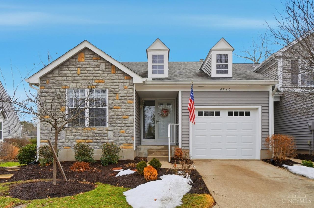 6740 Sandharbor Court, Hamilton Twp, OH 45039 Main Photo