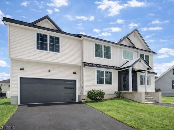 735 Vernon Ave, Kenilworth, NJ 07033