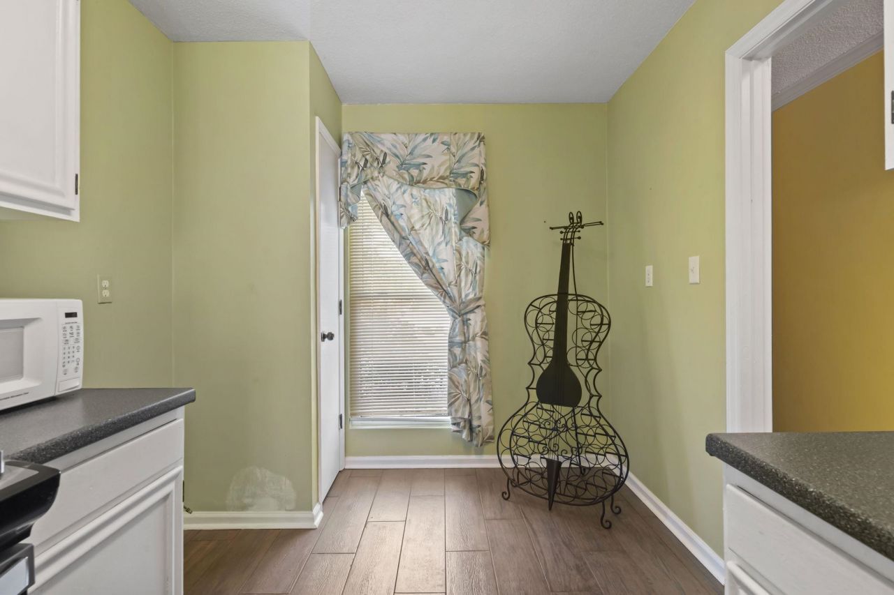 1012 Possum Trot Rd. Photo 17