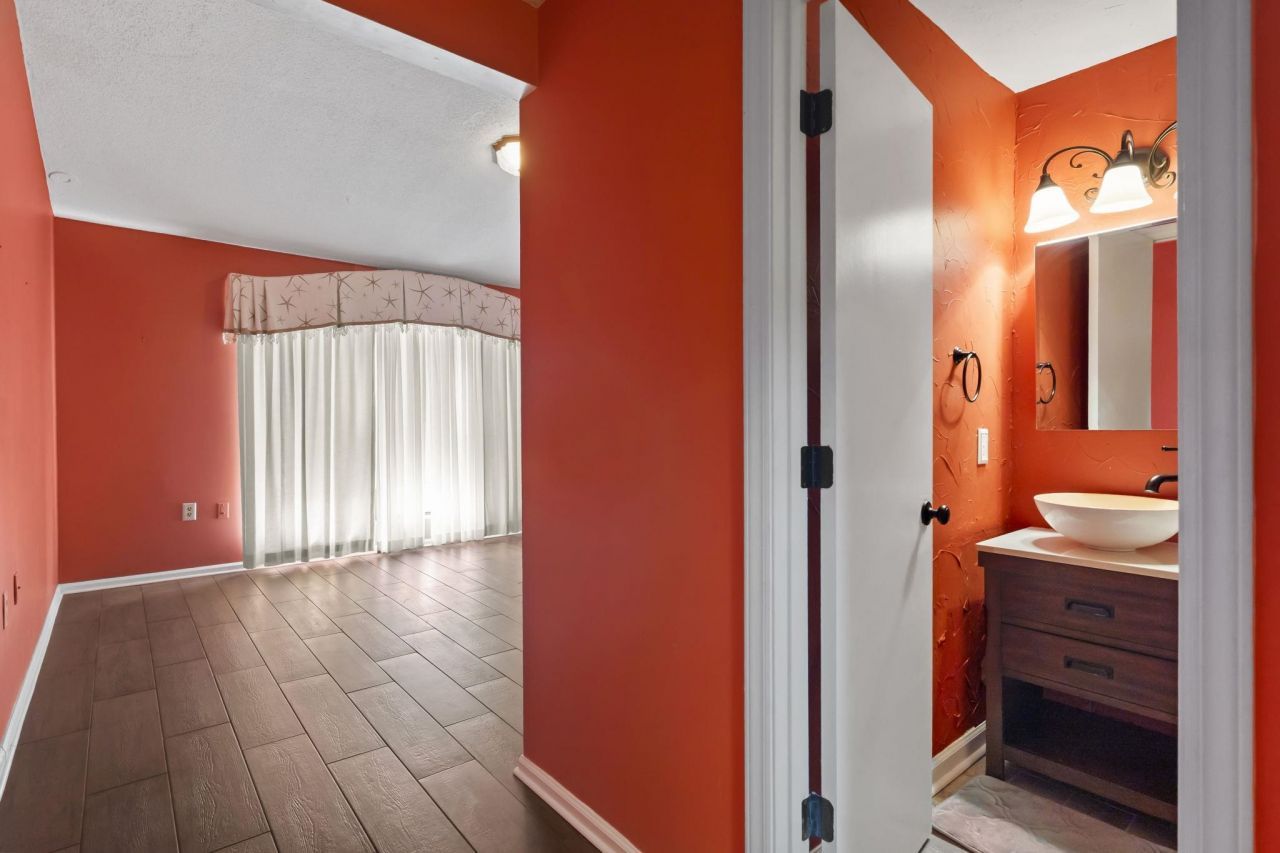 1012 Possum Trot Rd. Photo 6