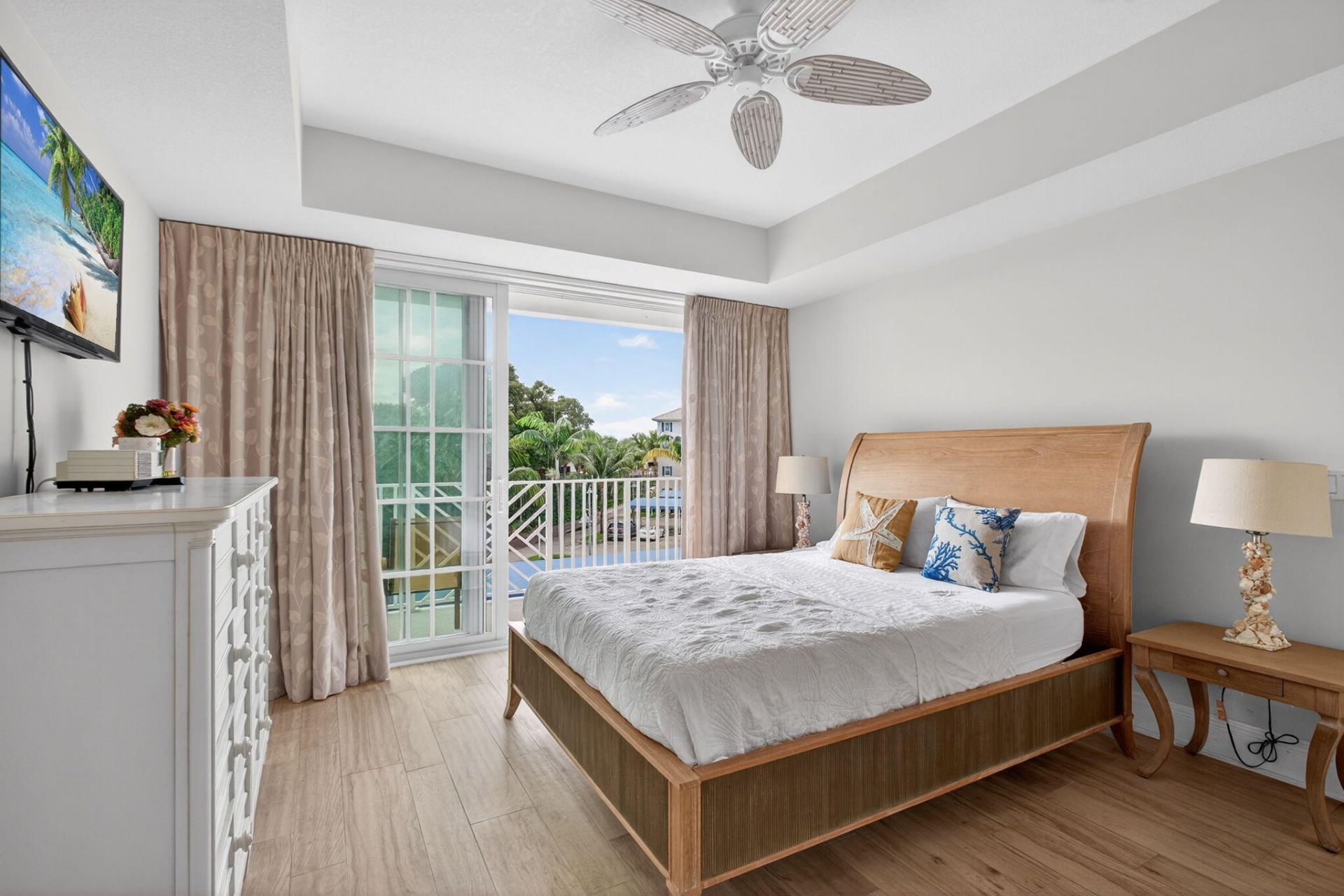 834 Bay Colony Drive S, Juno Beach, FL 33408 Photo