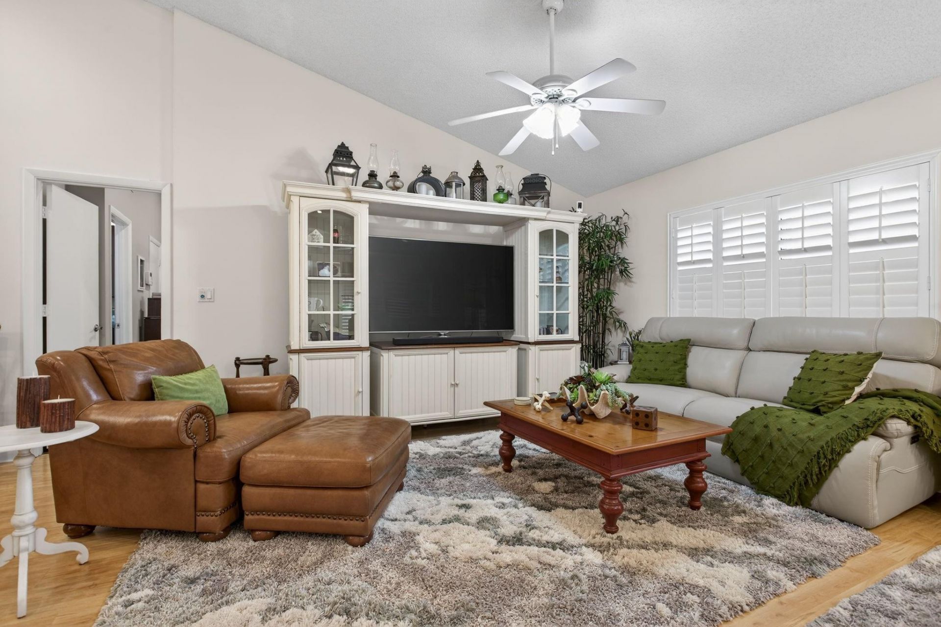 7157 Wisteria Way, Unit 7157, Tamarac, FL 33321 Photo