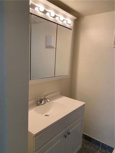 250 Jacaranda Drive, Unit 203, Plantation, FL 33324 Photo