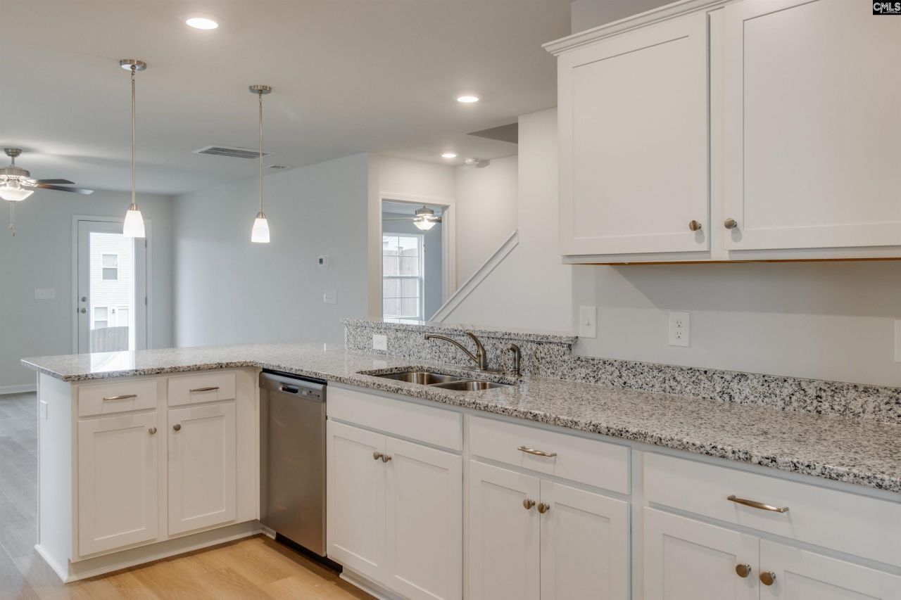 378 Hardwick Drive  Photo 7