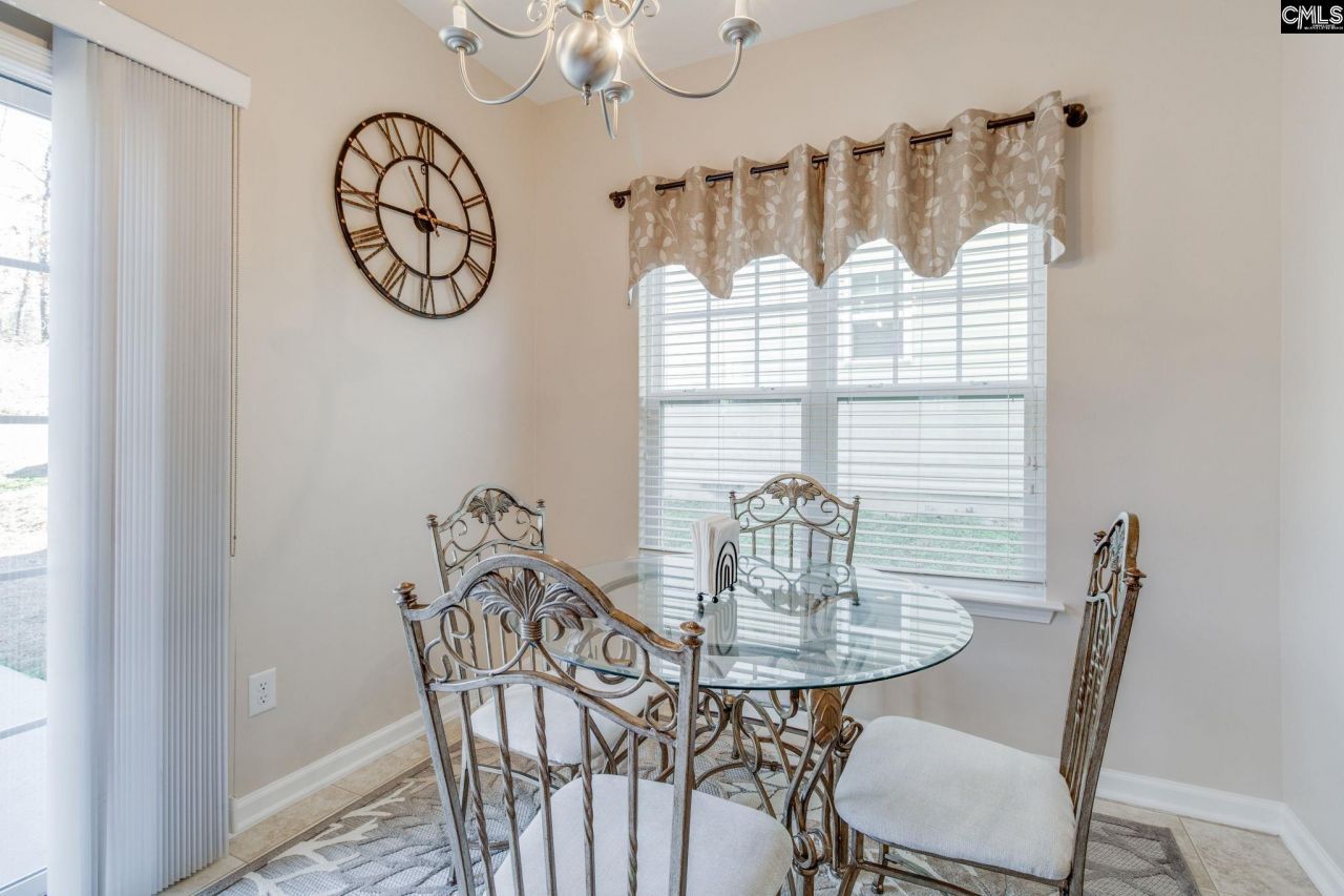 138 Potters View Road  Photo 6