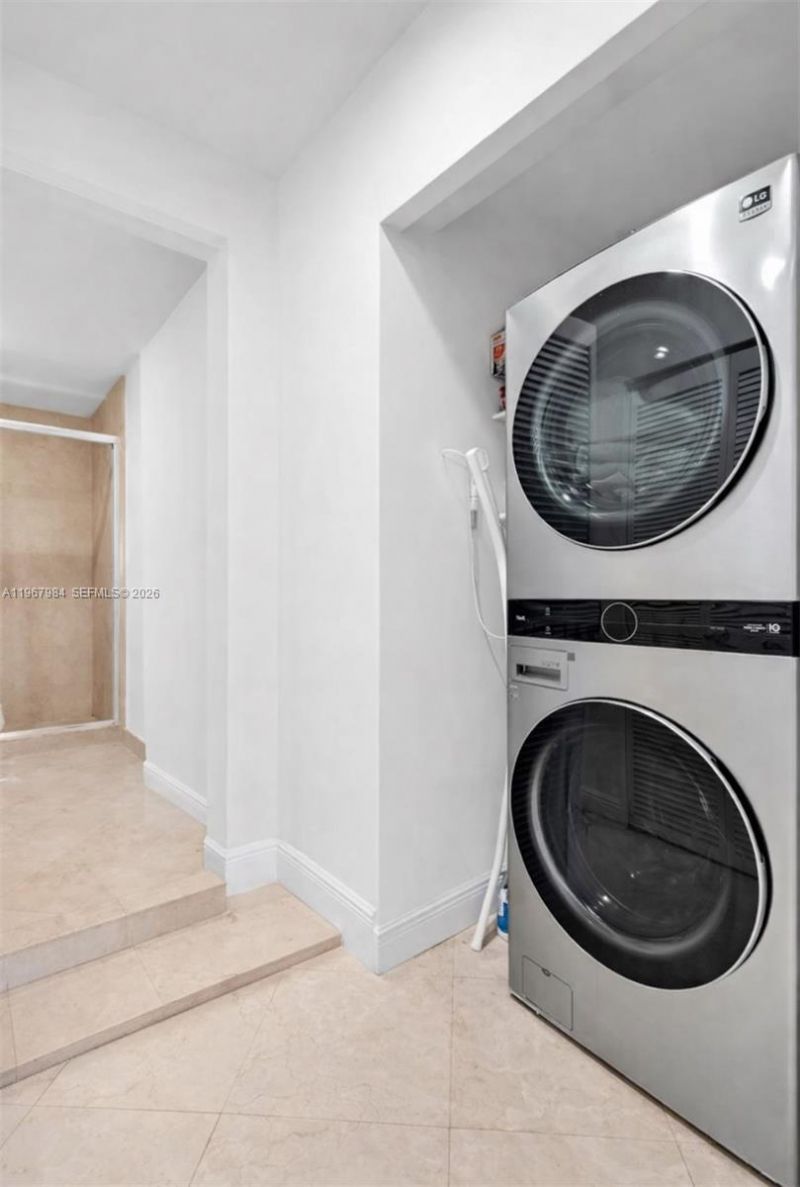 781 Crandon Blvd , Unit 106, Key Biscayne, FL 33149 Photo