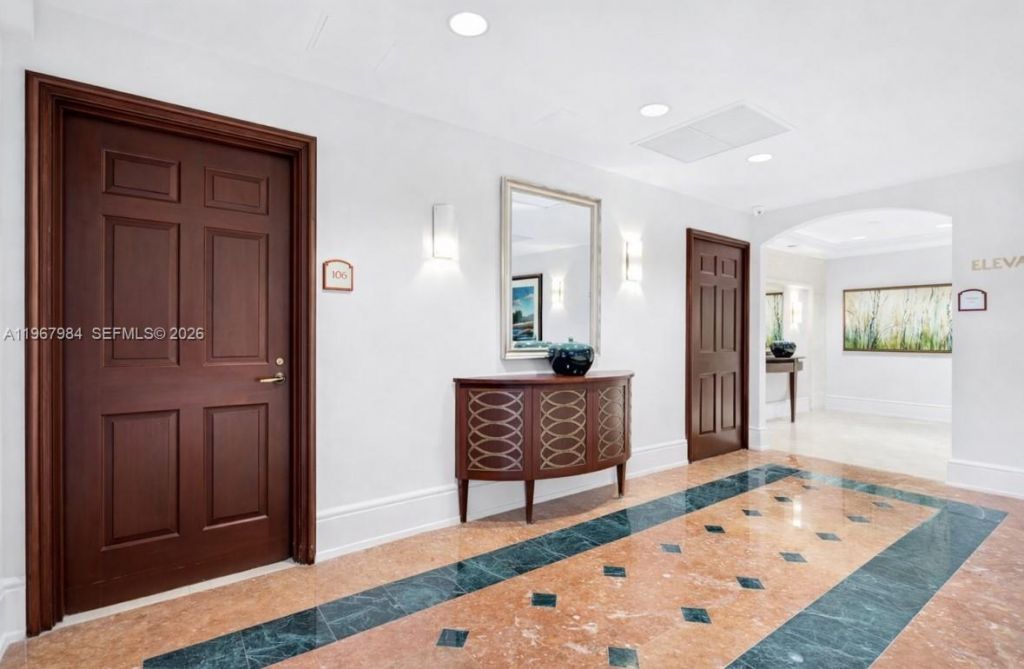 781 Crandon Blvd , Unit 106, Key Biscayne, FL 33149 Photo