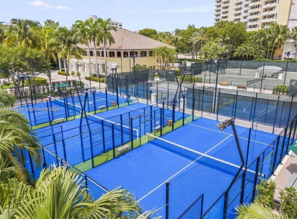 781 Crandon Blvd , Unit 106, Key Biscayne, FL 33149 Photo