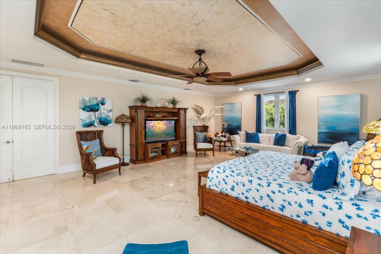 7851 NW 166th Ter, Miami Lakes, FL 33016 Photo