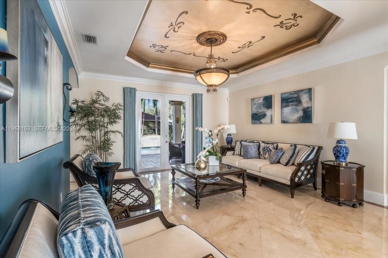 7851 NW 166th Ter, Miami Lakes, FL 33016 Photo