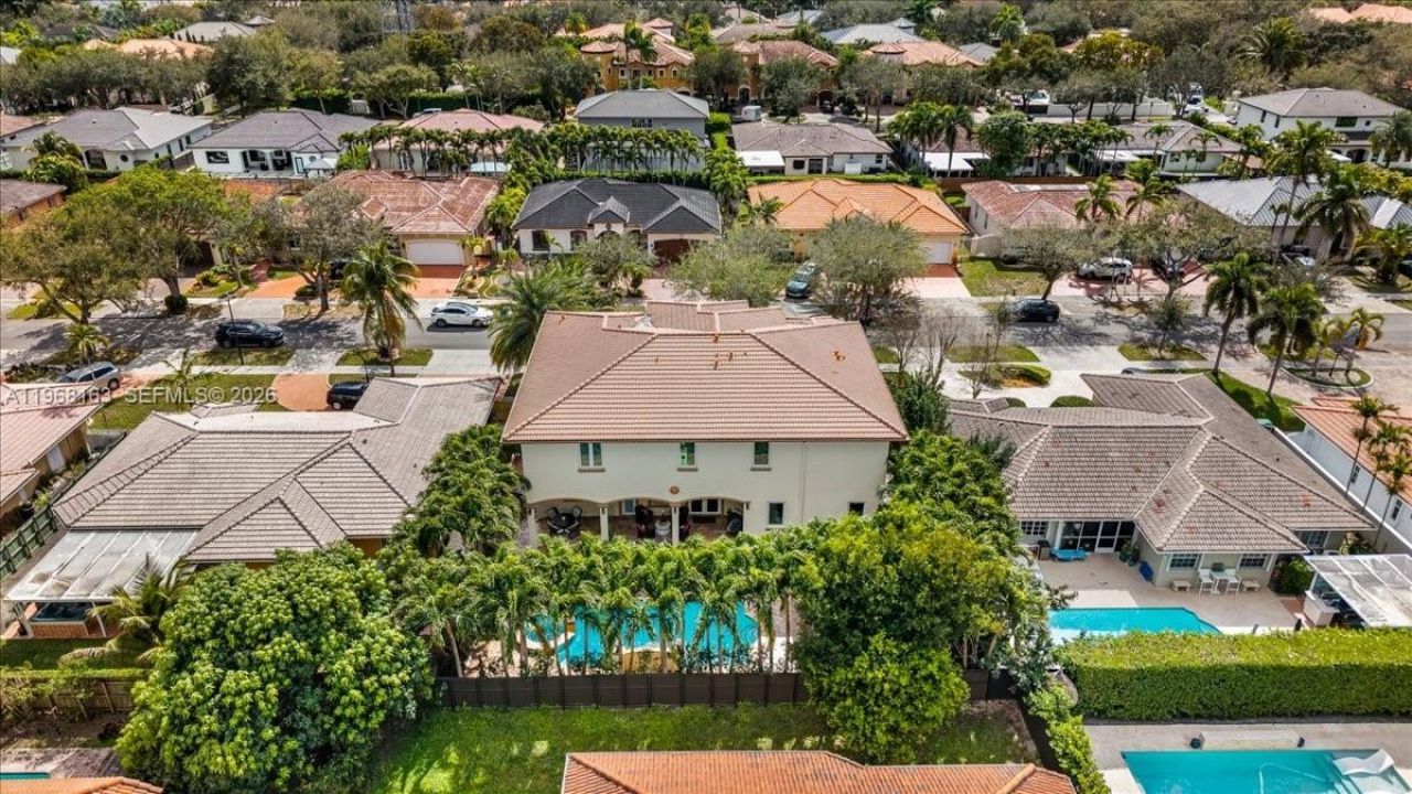 7851 NW 166th Ter, Miami Lakes, FL 33016 Photo