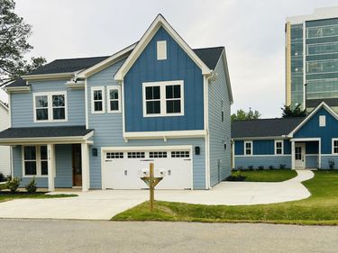 213 W Maple Avenue, Holly Springs, NC 27540