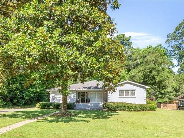 305 Springwood Drive N, Mobile, AL 36608