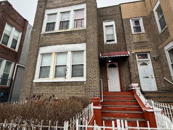 1235 Ward Avenue , Bronx, NY 10472